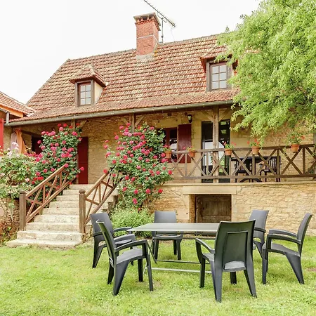 Holiday home Comfortable With Private Pool